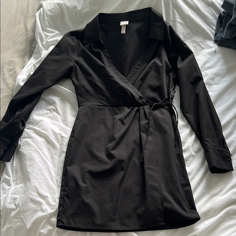 H&M Classic Black Garment